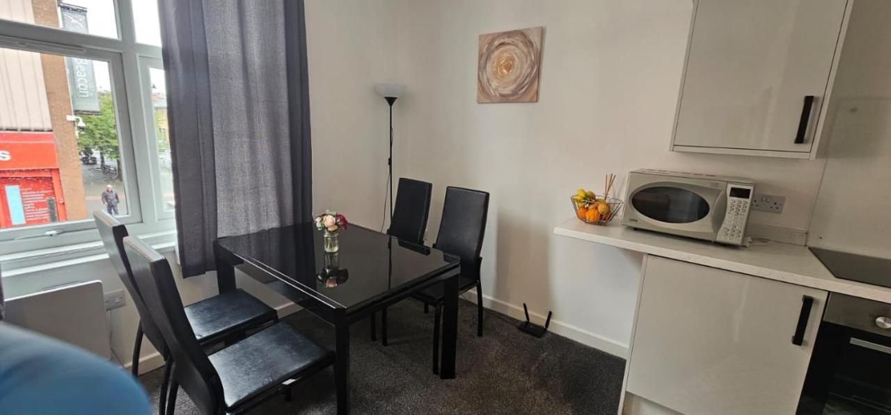 City Blessed Aptm 5 With Free Parking South Shields Eksteriør bilde